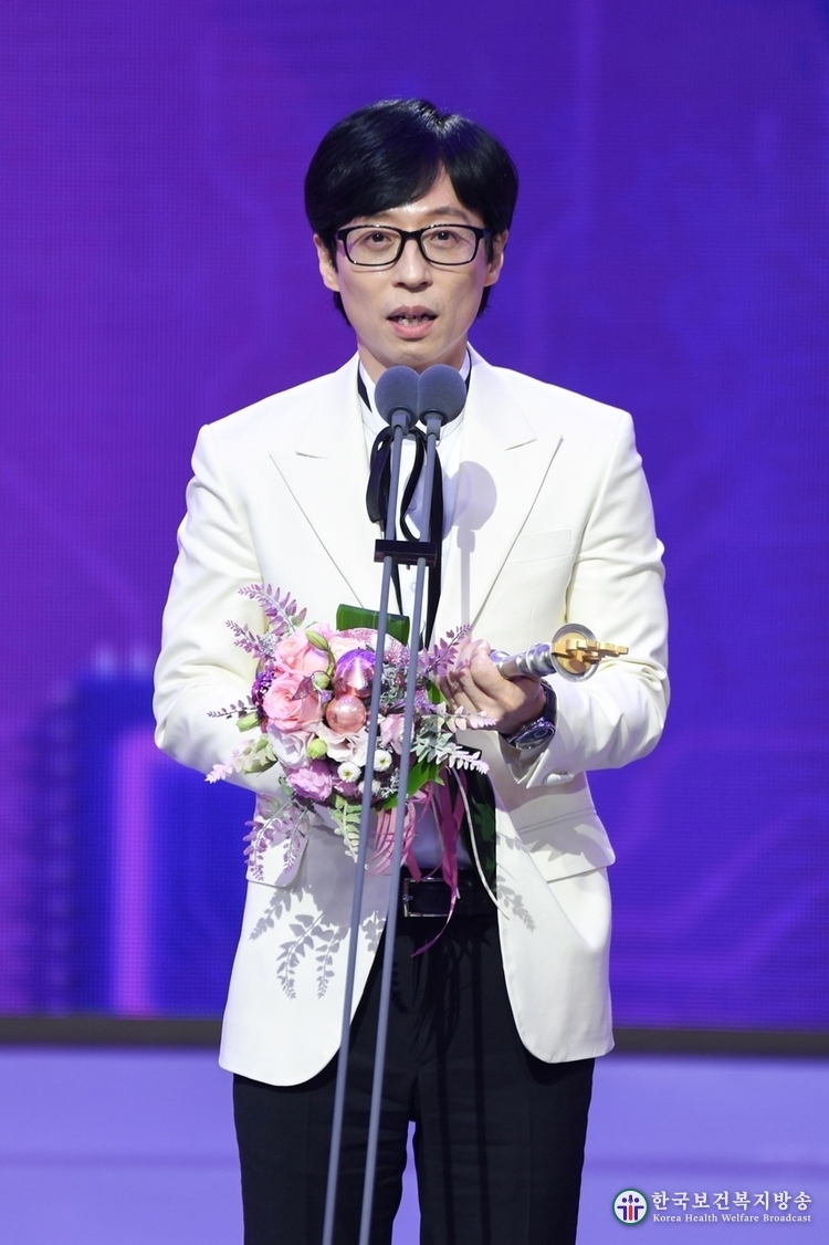 유재석 ‘SBS 연예대상’ 영예…최고 시청률 7.8% 동시간대 예능 1위!